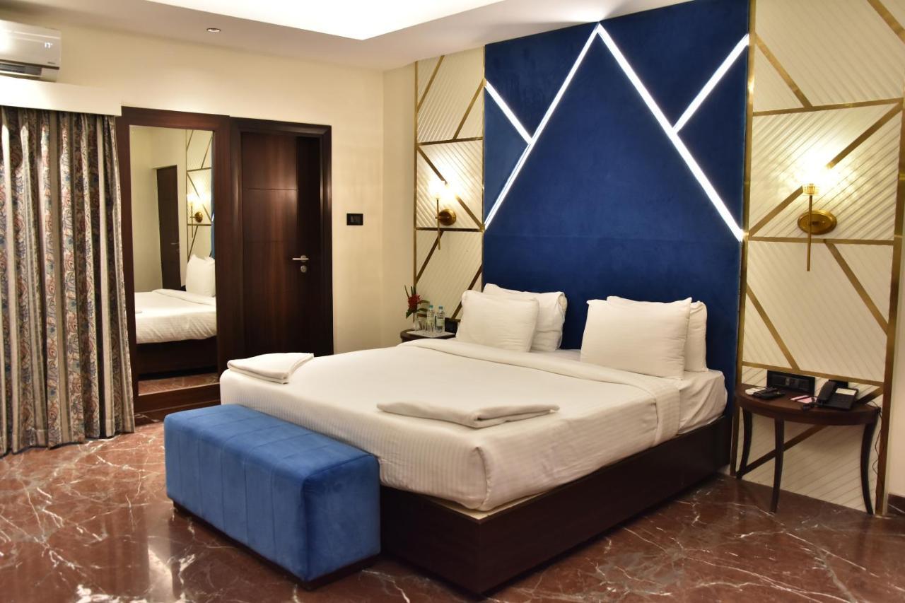 Poppys Vista Hotel Thirumurugan Poondi Eksteriør bilde